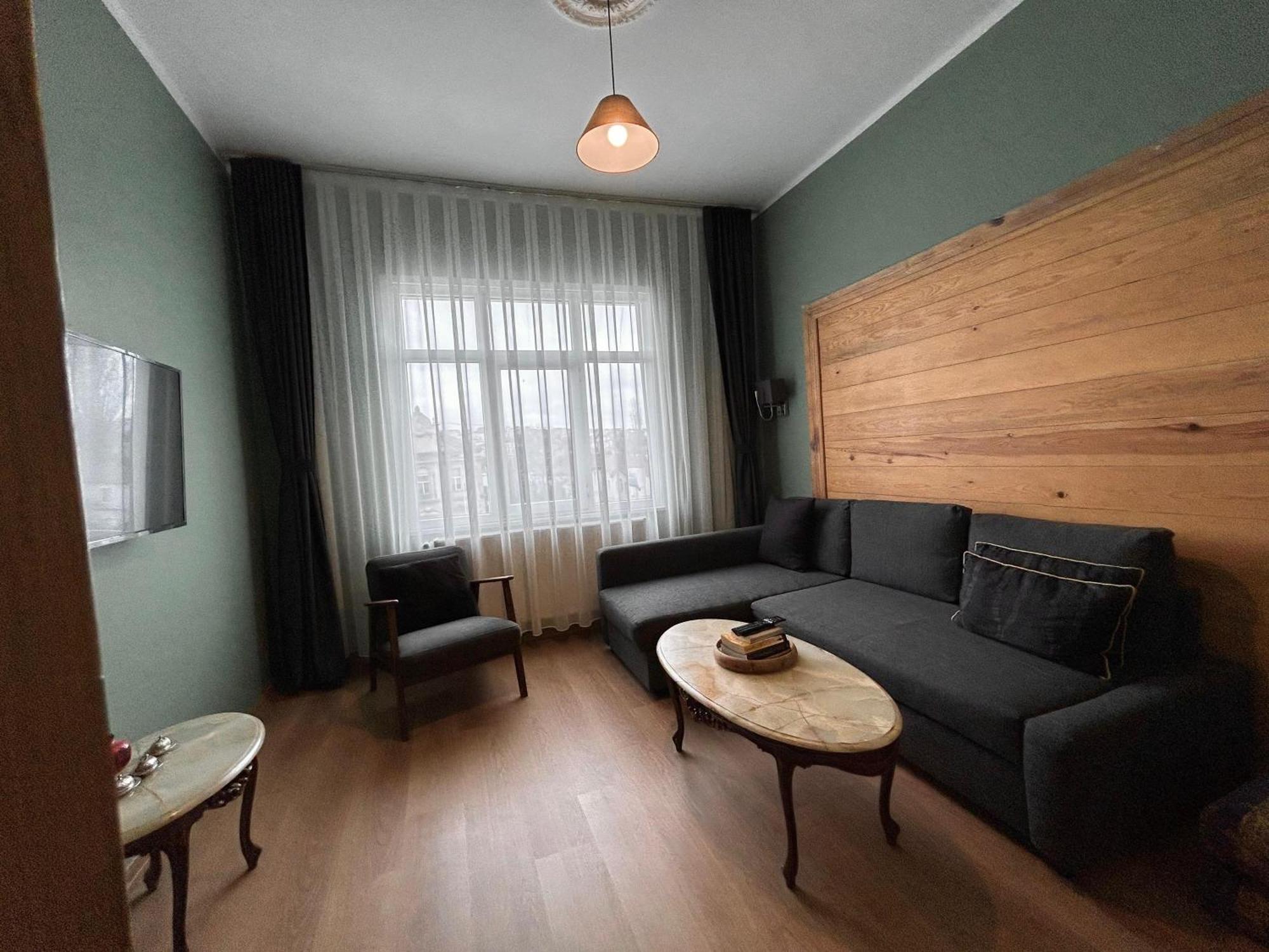 Waterfront Apartment By The Tram - Terrace With Dome & Golden Horn View In Fatih Istanbul Exterior foto